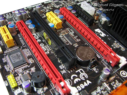  ECS X58B-A слоты 