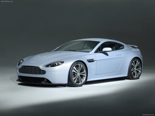  Aston Martin Vantage RS 1 