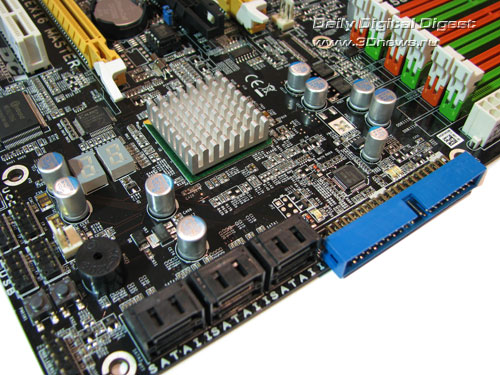  Manli X58SLI-A-E  угол 