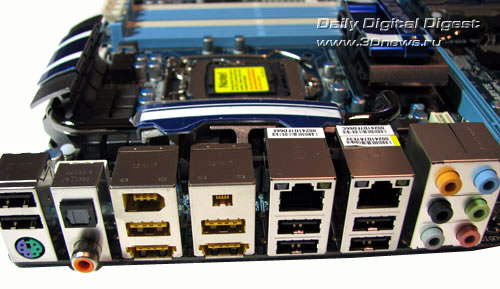  Gigabyte GA-P55-UD6-С задняя панель 