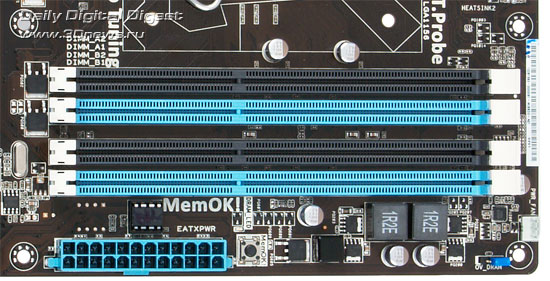  06_asus_memoryslots_s.jpg 