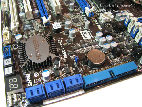  ASRock X58 Extreme3 угол 