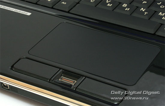  Fujitsu Lifebook NH570. Сенсорная панель и индикаторы состояния 