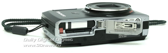 Olympus mju 9010. Аккумуляторный отсек Olympus mju 9010. Аккумуляторный отсекй.