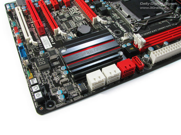  Biostar TPower X79 угол 