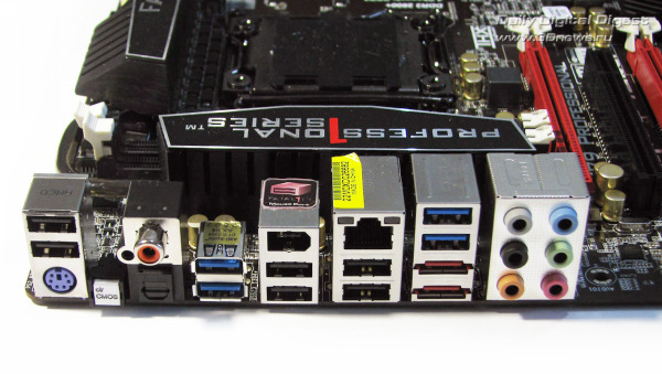  ASRock Fatal1ty X79 Professional задняя панель 