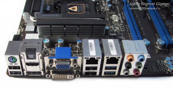  Sapphire PURE Platinum Z77K задняя панель 