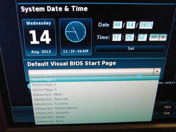 Intel DZ87KLT-75K выбор страницы BIOS