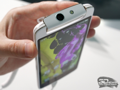 Oppo N1 mini: rotating camera module 