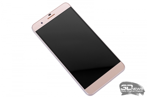  Honor 6 Plus &ndash; лицевая панель 