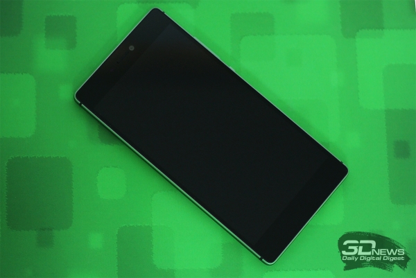  Huawei P8 &ndash; лицевая панель 
