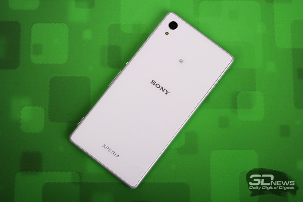  Sony Xperia M4 Aqua Dual &ndash; задняя панель 