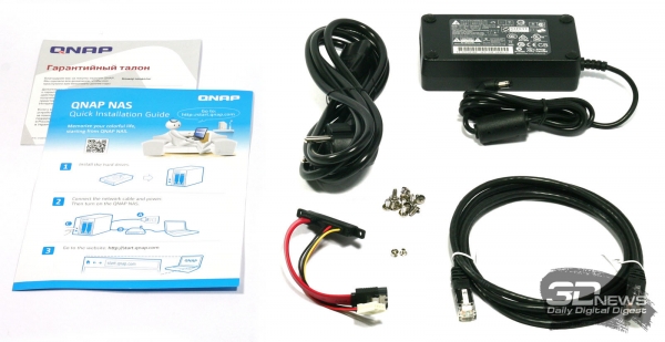  Комплект поставки NAS QNAP TS-251C 