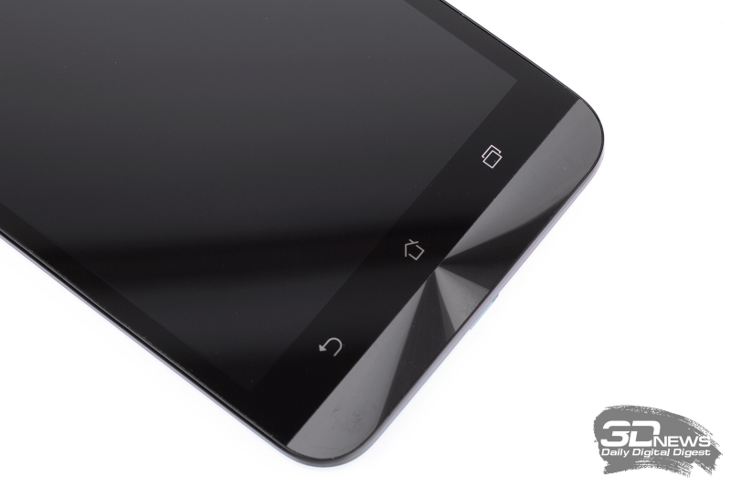  ASUS Zenfone Selfie &ndash; клавиши в нижней части 