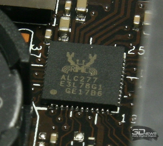  Аудиоконтроллер Realtek ALC662 