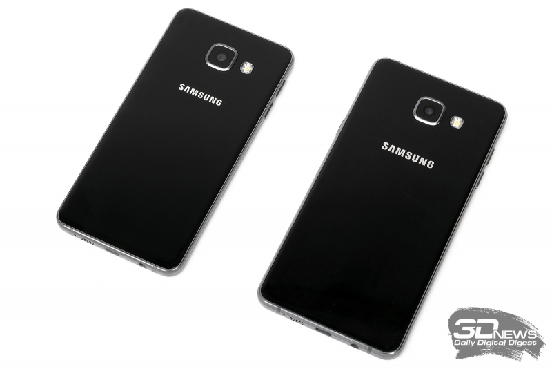  Samsung Galaxy A3 (слева) и A5 (справа) &ndash; задняя панель 