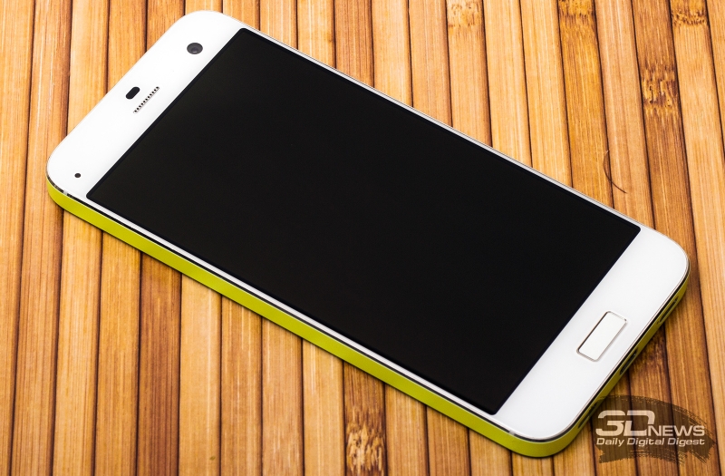  ZTE Blade S7 &ndash; лицевая панель 
