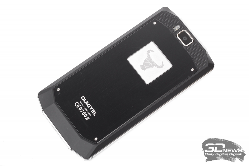  Oukitel K10000 &ndash; задняя панель 