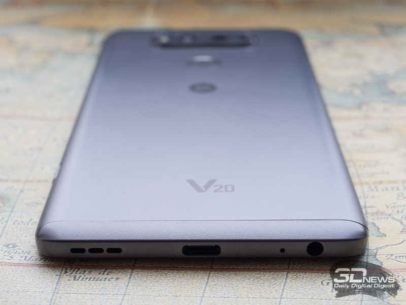  LG V20, вид снизу 