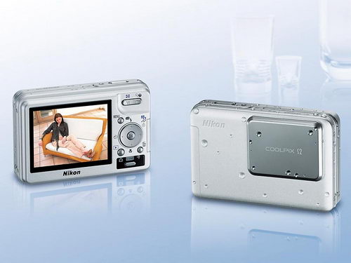 Nikon Coolpix S2