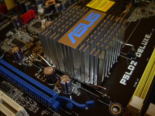 Asus P5LD2 Deluxe на чипсете Intel 945P