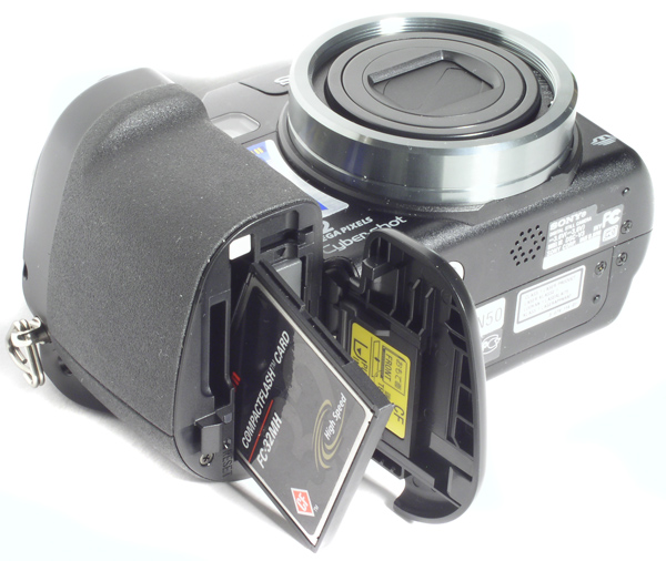  SONY DSC-V3 