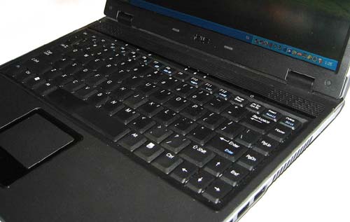 Ноутбук ASUS M9V