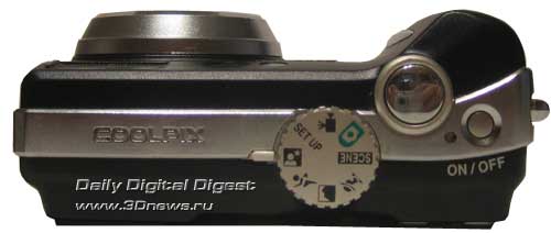  Nikon COOLPIX 7900 