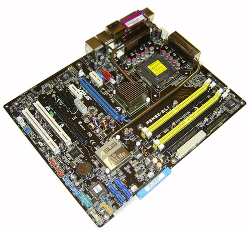 Asus P5N32-SLI Deluxe