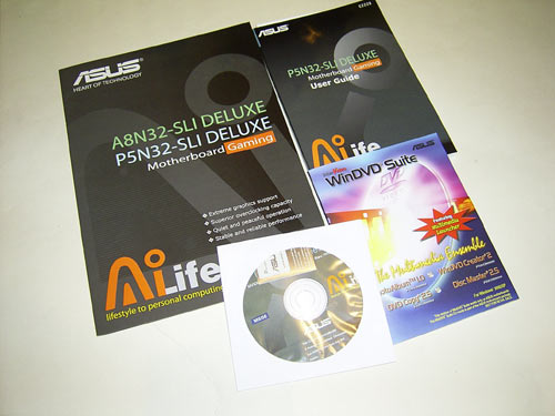  Asus P5N32-SLI Deluxe 