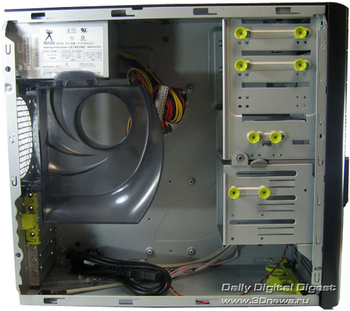 Внутреннее устройство In-Win C720
