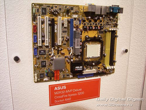  ASUS M2R32-MVP Deluxe 