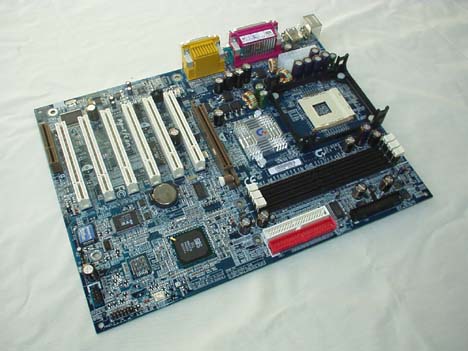  Gigabyte 8SRX 