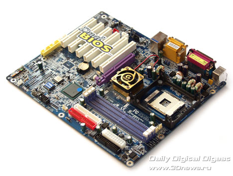  Gigabyte 8GE667 Pro 