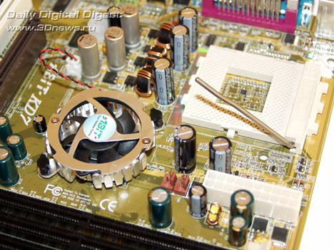 Abit KD7-RAID Socket/Power Conn