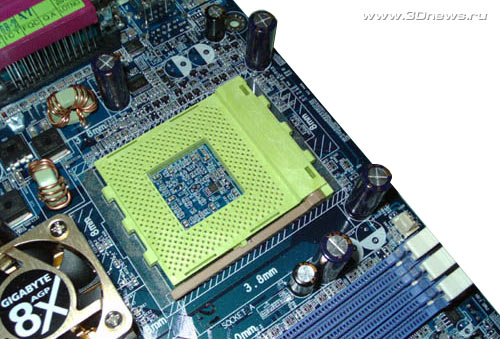 Gigabyte 7VA Socket