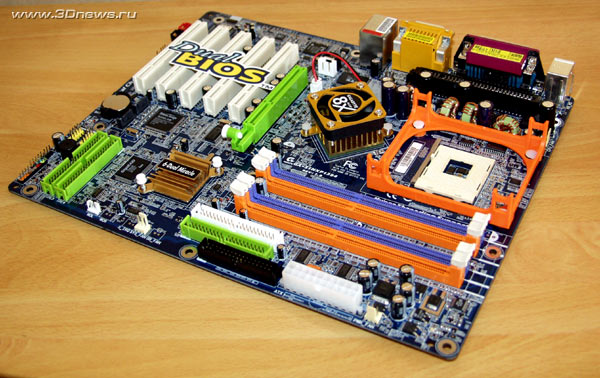  Gigabyte SINXP1394 