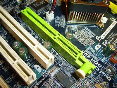 Gigabyte 8S655TX Ultra AGP