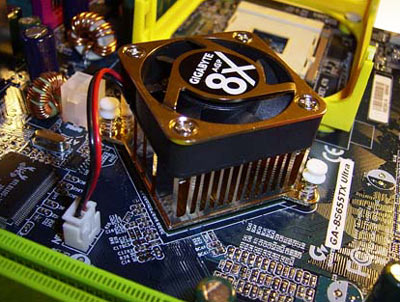 Gigabyte 8S655TX Ultra NB