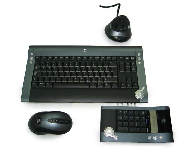  Logitech DiNovo keyboard 