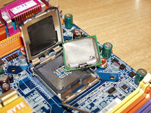 Intel LGA775 front