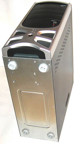  TLA-570A 