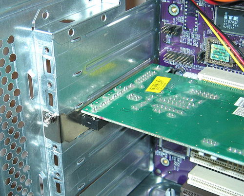 TLA-570A