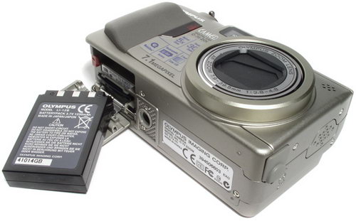  Olympus C-70 Zoom 